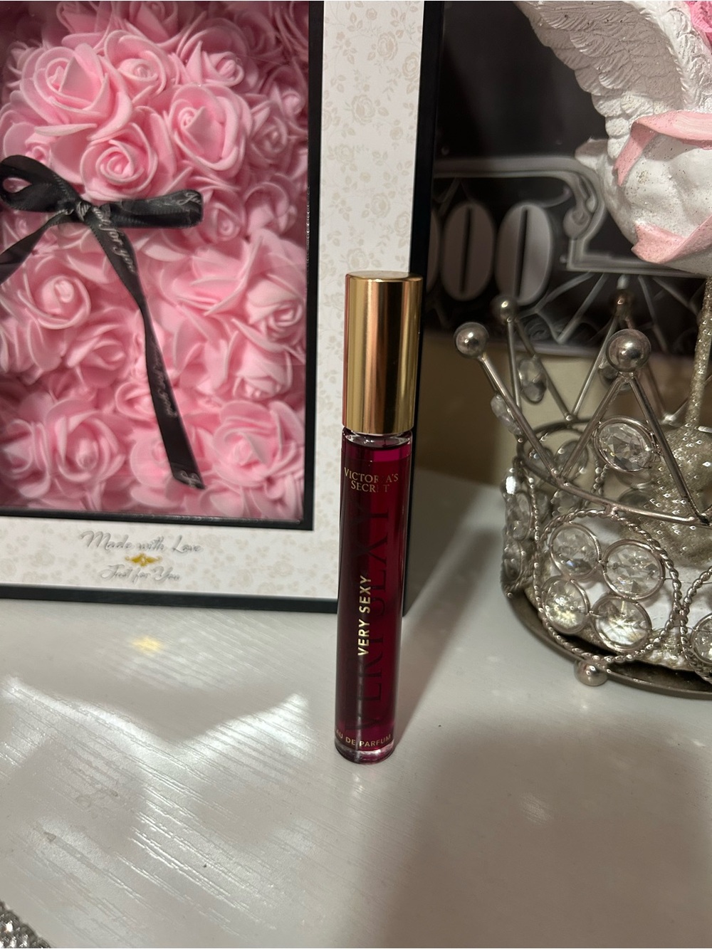 Victoria's Secret Very Sexy Rollerball - Pink with Gold Cap